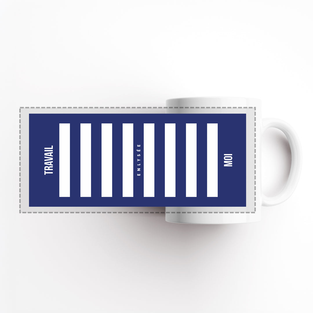 vue dépliée du mug pour traverser la rue