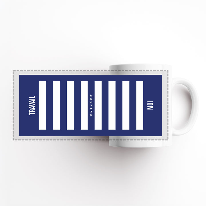 vue dépliée du mug pour traverser la rue
