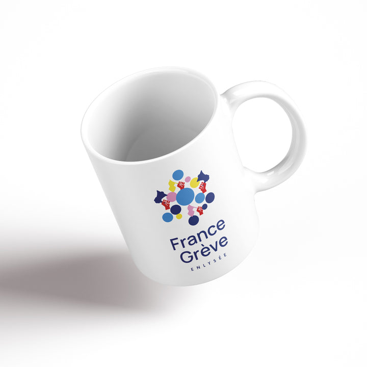 vue de plongée du mug en France grève