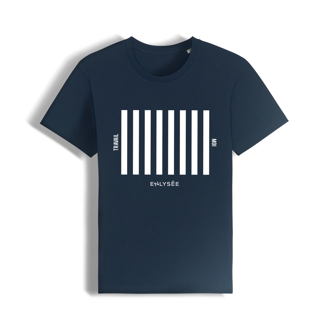 le t-shirt coupe unisexe pour traverser la rue avec un passage piéton en bleu foncé